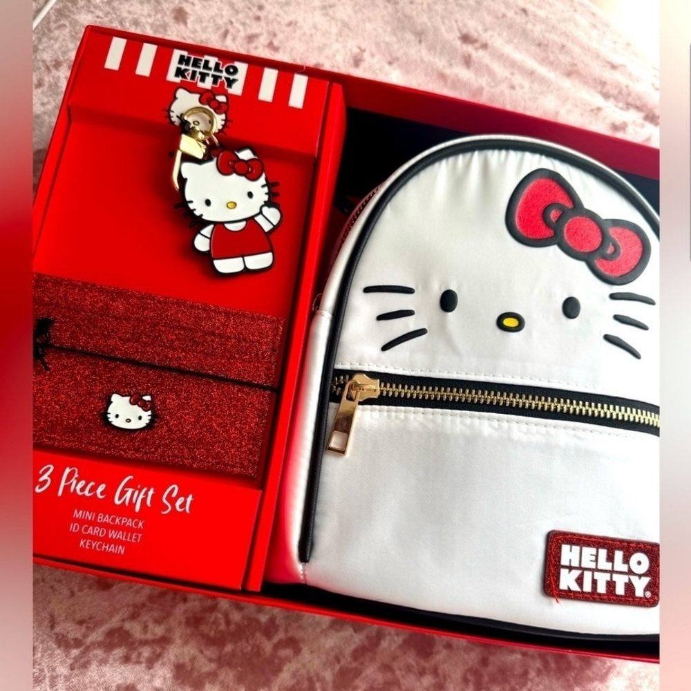 Hello Kitty 3-Piece Gift Set - White and Red